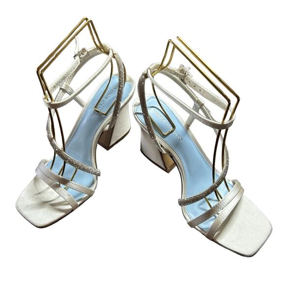 Vince Camuto Kressila Rhinestone Detail Strappy Asymmetrical Flared Heel NEW 7.5 - Picture 5 of 11